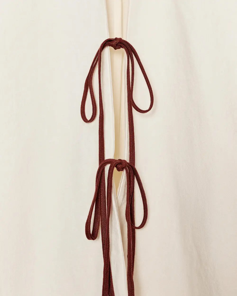 Kimono court beige en lin brodé floral femme | Komorebi