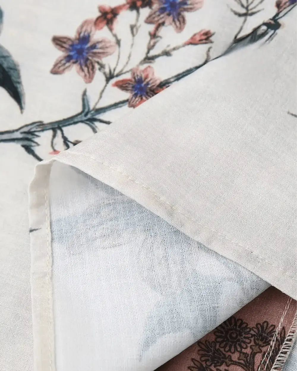 Kimono japonais blanc court motif fleur & animal Hanabira