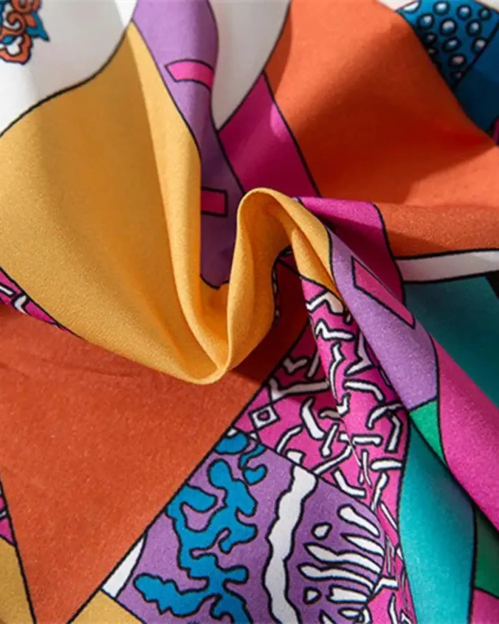 Kimono japonais multicolore avec motifs urbains Kaen