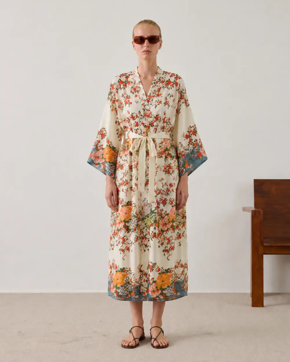 Kimono long beige avec motifs fleuris & style boheme Haruka