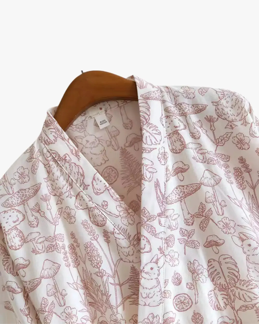 Peignoir kimono court blanc femme avec motifs botaniques Shiratsuyu