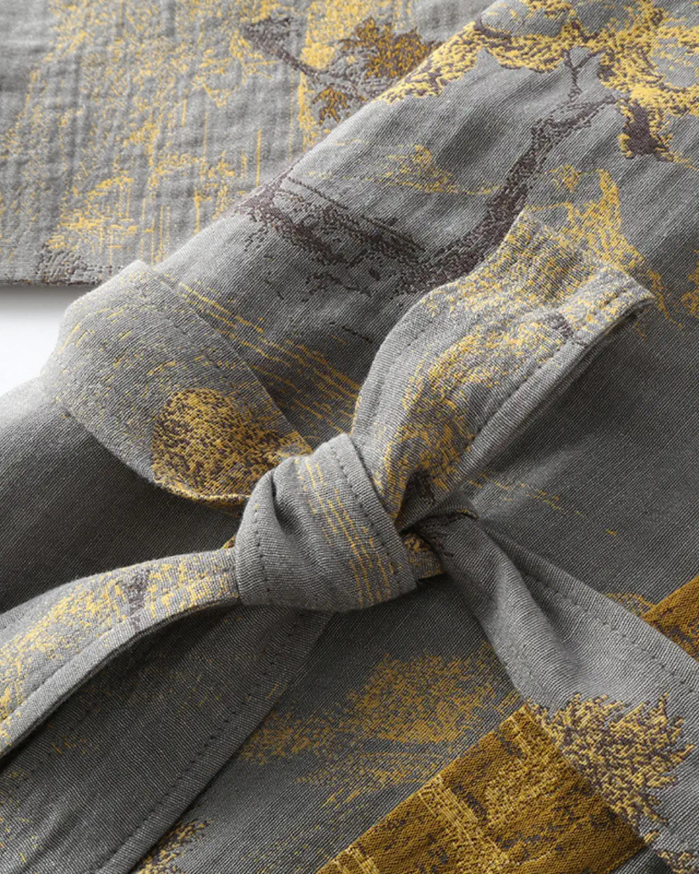 Peignoir kimono gris & or homme avec motifs japonais Seiryu