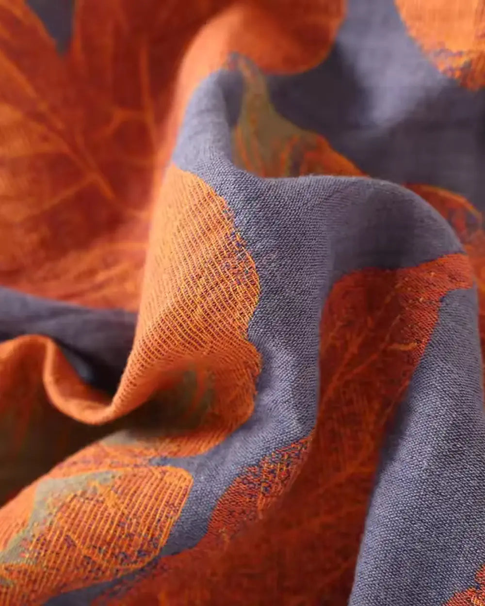 Peignoir kimono long femme orange avec motifs floraux japonais Kaede