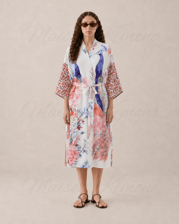 Robe japonaise femme blanche paon fleuri