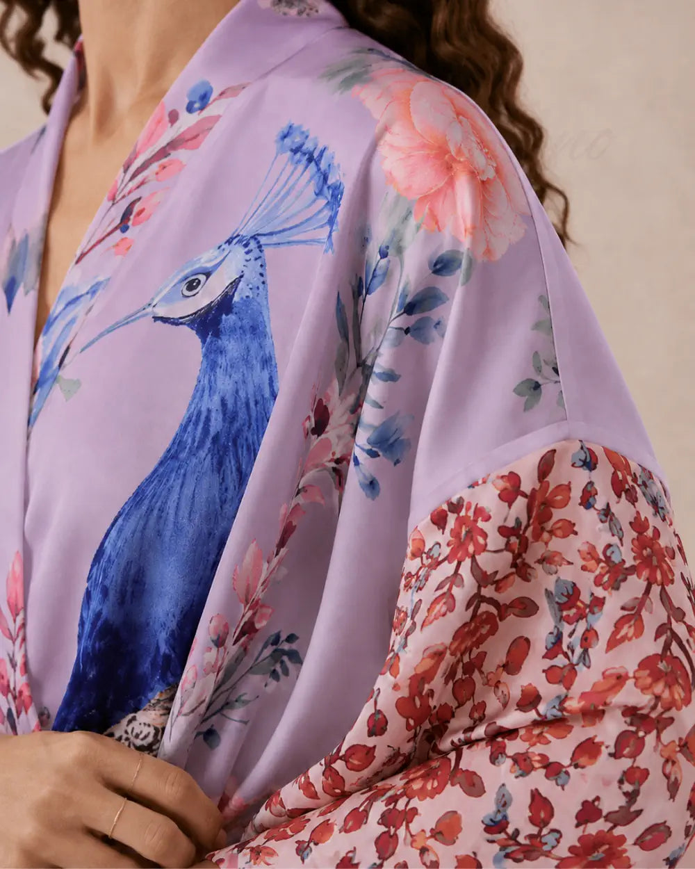 Robe japonaise femme violet paon fleuri