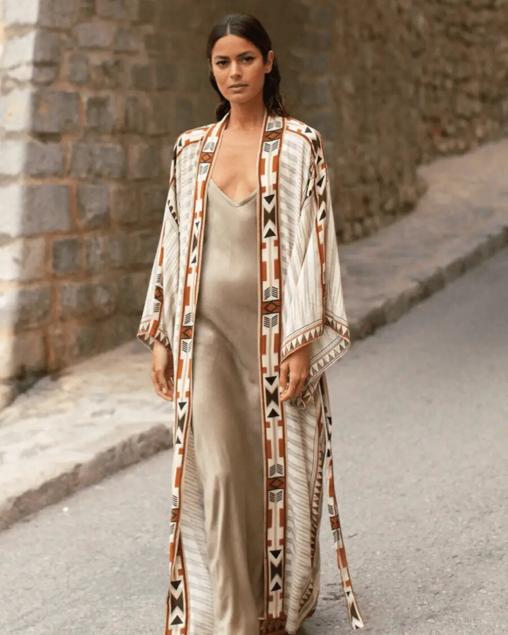 Robe kimono femme longue beige motifs Terako