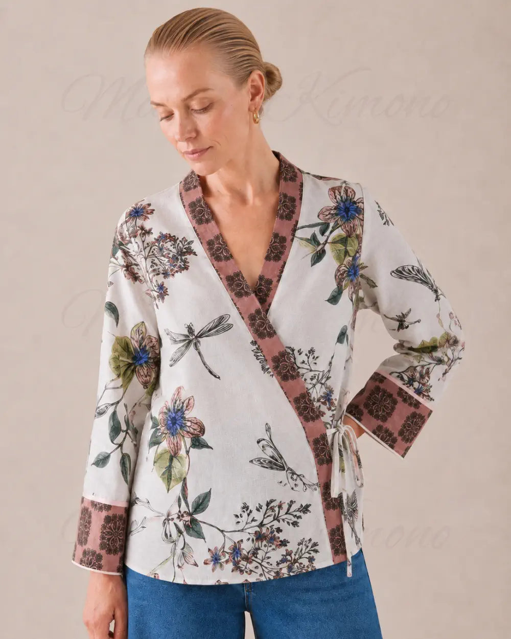kimono court femme blanc fleuri style japonais