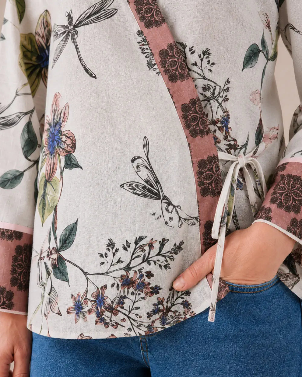kimono court femme blanc fleuri style japonais