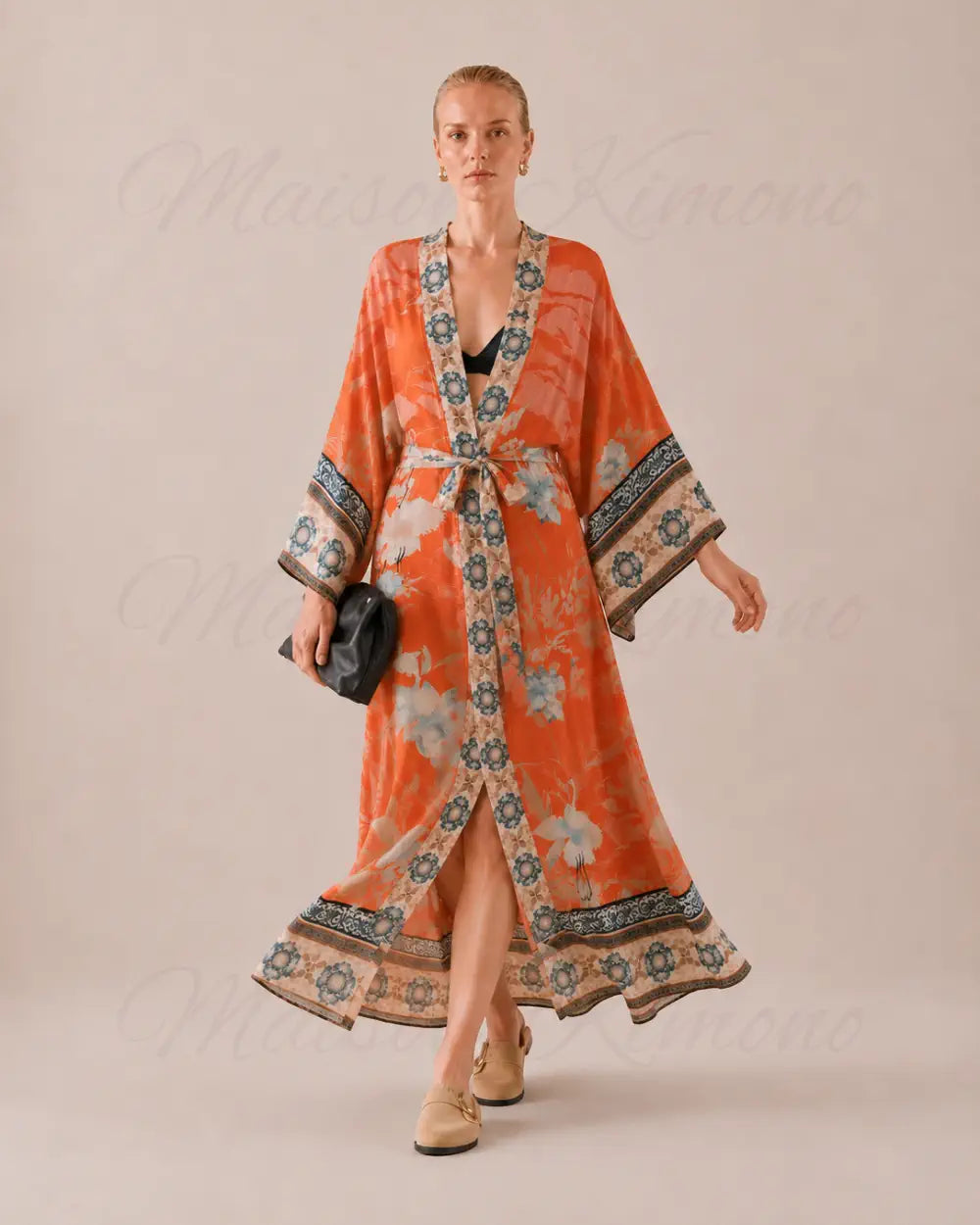 kimono plage femme orange motifs grues style japonais 