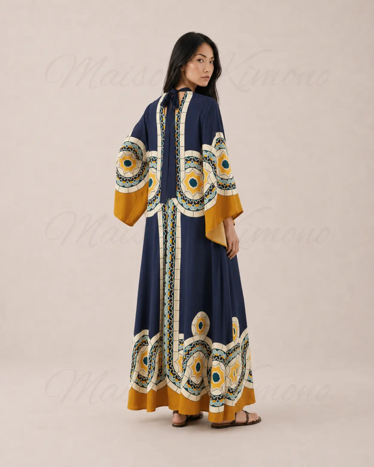 robe japonaise femme bleue motifs mosaïque reversible
