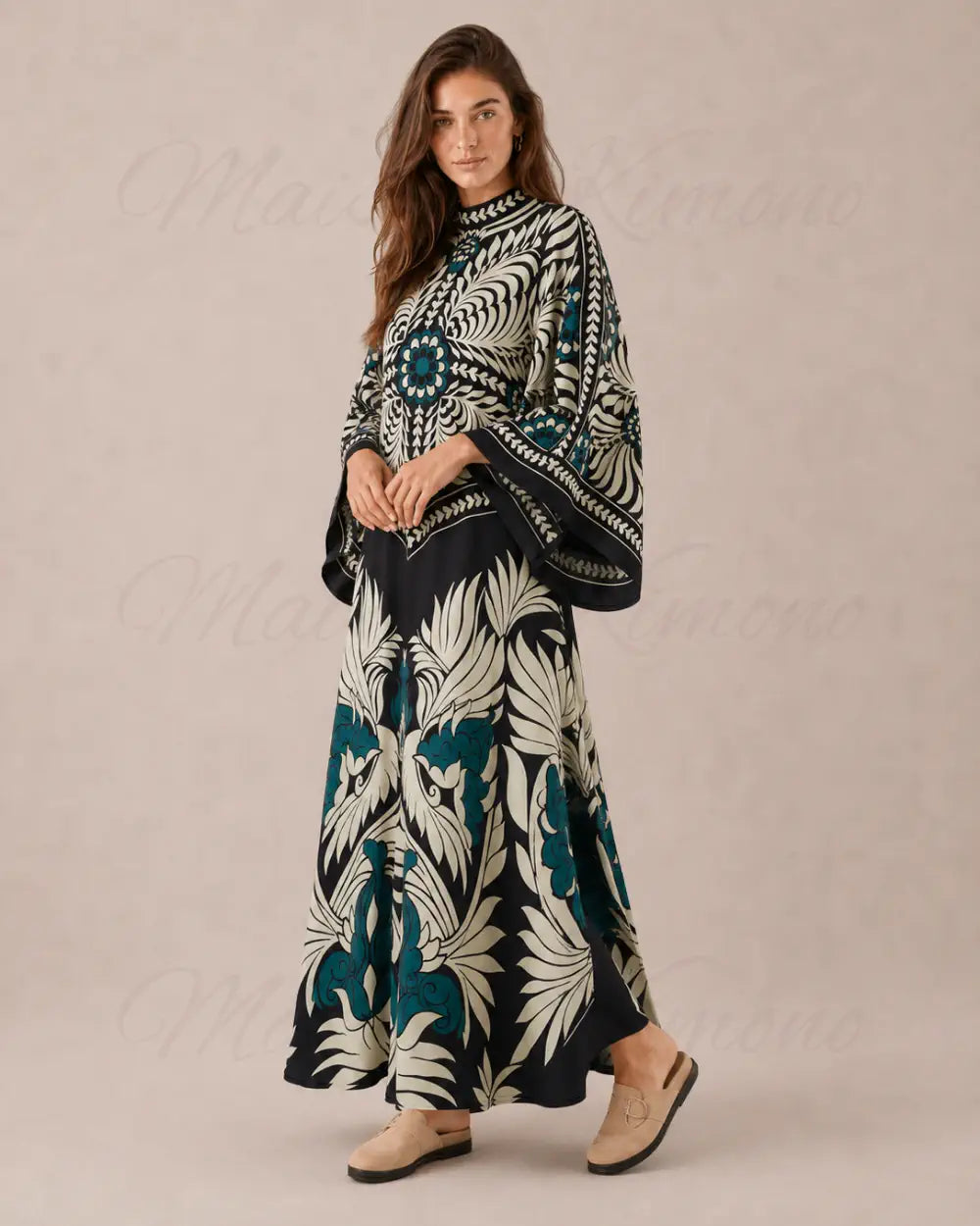 robe japonaise femme fleuri noir chic