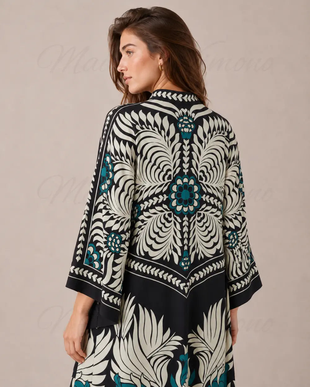 robe japonaise femme fleuri noir chic