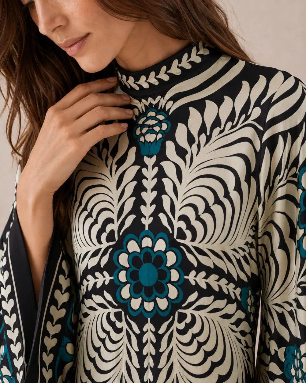 robe japonaise femme fleuri noir chic