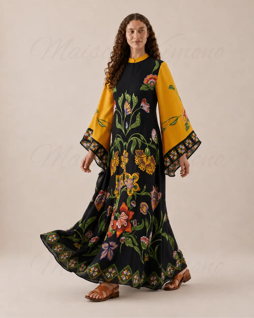 robe japonaise femme jaune noir fleuri