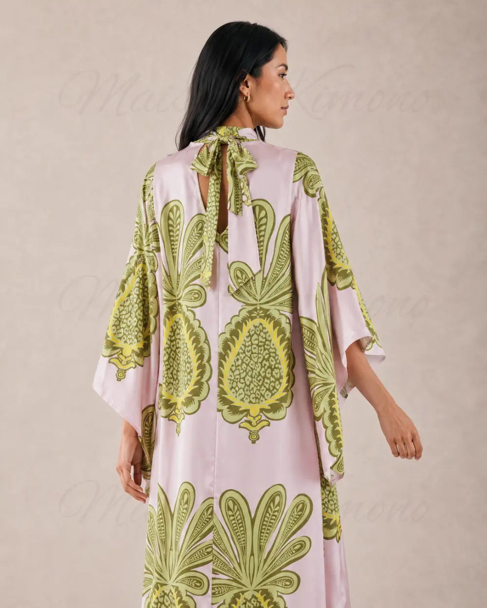 robe japonaise femme rose motifs ananas