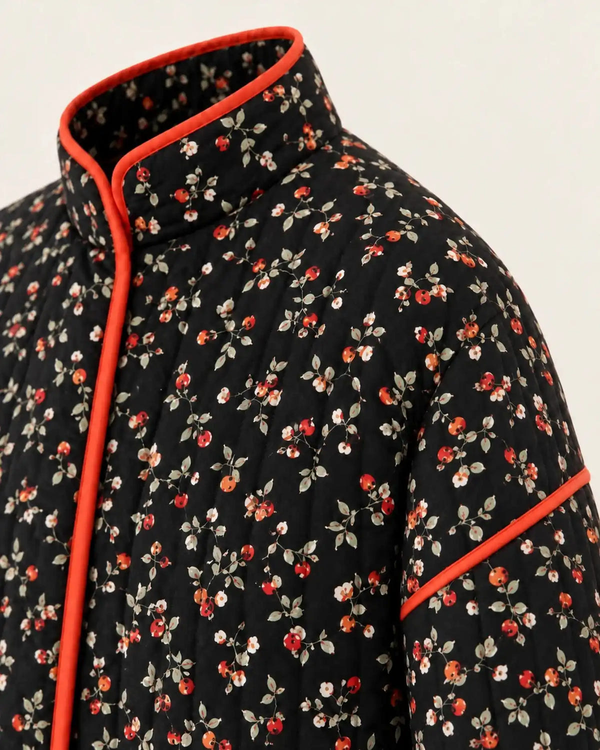 veste kimono matelassee femme noir fleuri col epaule